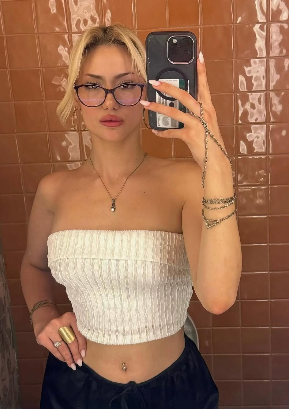 Balkaya Birlikte Her Şey Mümkün Escort Nursema