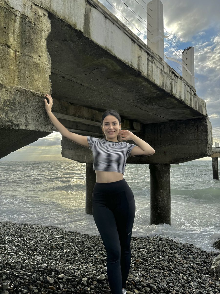Yelalan Mükemmel İlişki Escort Bayan Azra