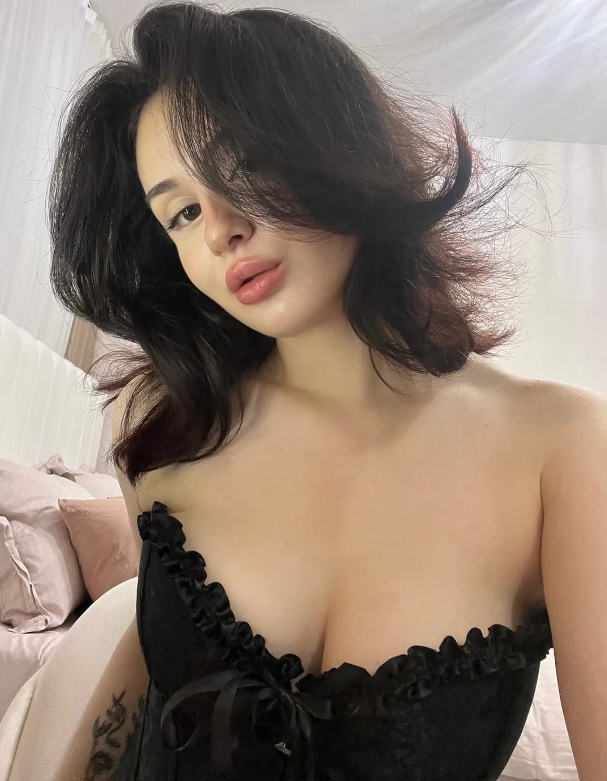 Hanoğlu Sarışın Bayan Escort Reyhan